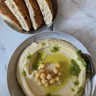Shoo Shoo Warm Hummus