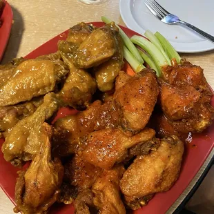 Mango habanero &amp; spicy lemon pepper