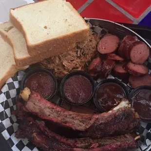 Beef ribs, brisket, pulled pork and sausage. Again, best bbq ever!!