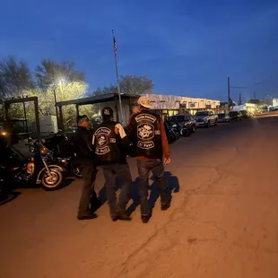 Friends leaving Shooters