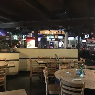 sushi and sashimi, interior