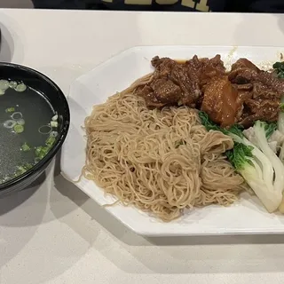 Beef Stew Wonton Lo-Mein