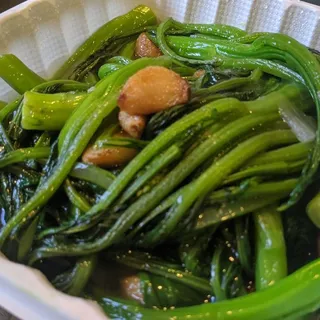 Sauteed Choy Sum with Garlic