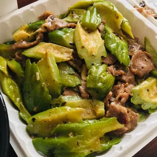 Sauteed Beef with Bitter Melon