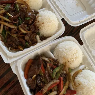 Short Ribs with Black Pepper Sauce