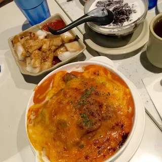 Rice Roll Noodle with Mix Sauce