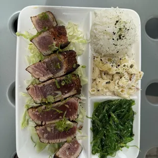 togarashi seared ahi plate