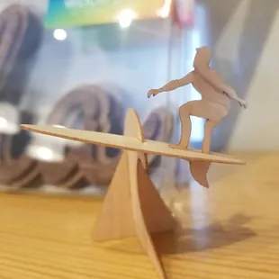 3D wooden surfer