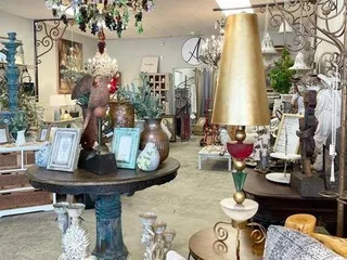 Ammon's Design & Home Decor