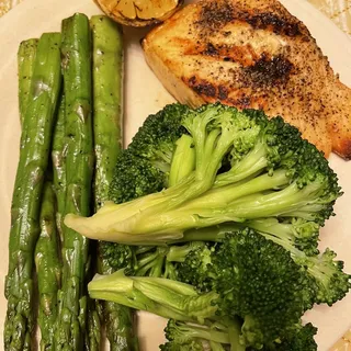 8oz. Grilled Salmon Filet