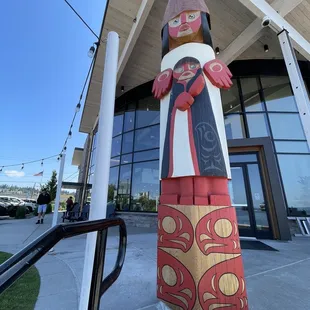 Gorgeous totem pole out front