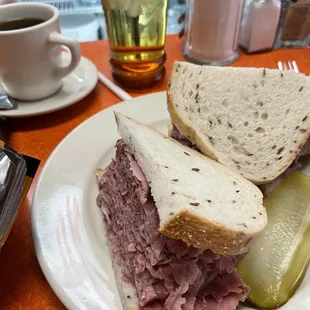 fantastic, hot corned beef!