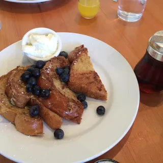 Caramelized Tahitian Vanilla Bean French Toast