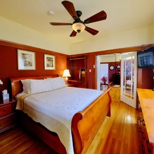 Jack's Suite at the Shorelight Inn in Benicia