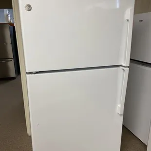 GE Refrigerator
