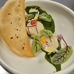 Poached Hokkaido Scallops, Sorrel Sauce, Scallops Cracker