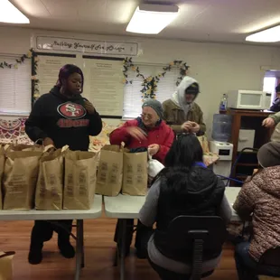 Shores of Hope distributes food to families in need thanks to Raley&apos;s Food for Families.