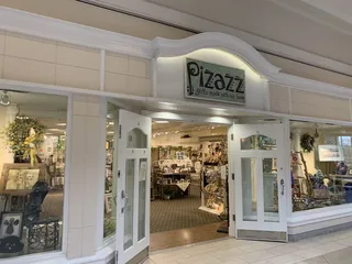The Shops At Worthington Place