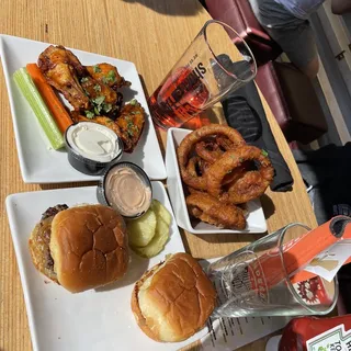 Cheeseburger Sliders Duo