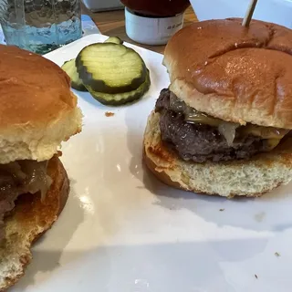 Cheeseburger Sliders