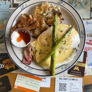 Eggs Benedict