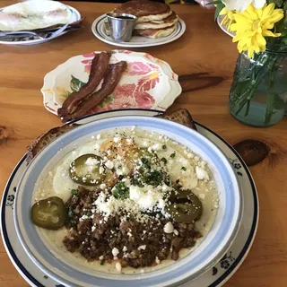 Grits & Pork