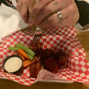 White wings mmmmm