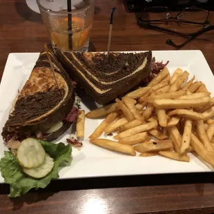 Rueben with fries