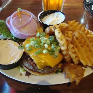 Shorty's Burger (no flash) - yum!