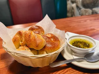 Avanzare Italian Dining