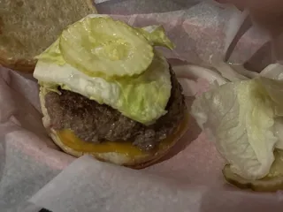 Terry's Pontiac Lake Inn