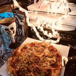 GREAT BEERS ON TAP! They have their own beer! Shortys ale! The food is even better!!