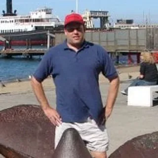 Derek R.