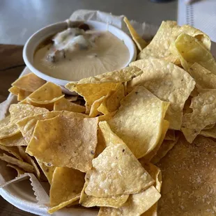 Queso - Broiled Queso Blanco / Pico de Gallo / House Fried Corn Chips