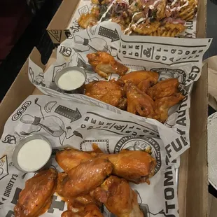 a variety of wings