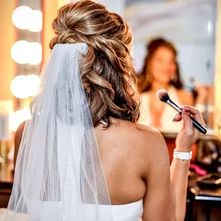Wedding 'getting ready' portraits in El Paso, TX
