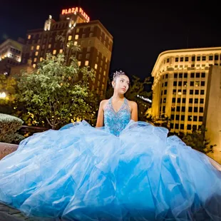 downtown El Paso, TX Quinceanera photoshoot