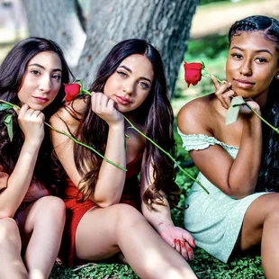 Group Graduation Photos at Memorial Park in El Paso, TX