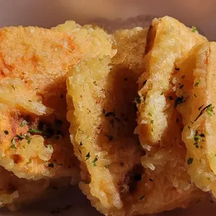 Tempura yam. Comes with dipping sauce. Perfection.