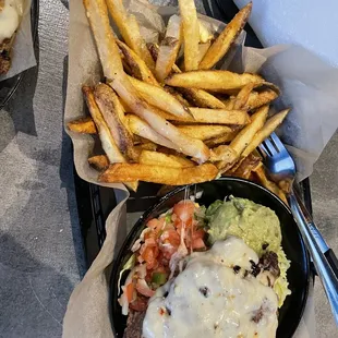 Guacamole burger