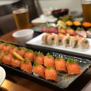 Pepper Salmon Sushi Plate - 20 Pieces