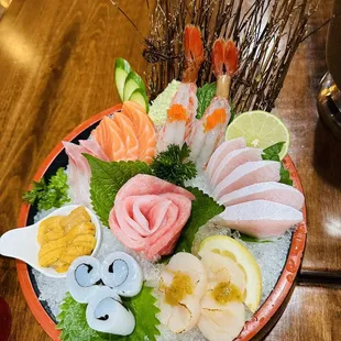 Sashimi Combo B (16 pcs)!!