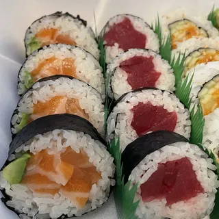 Salmon Avocado Roll - 5 Pieces