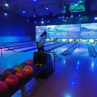Bowling alley , it is so beautiful