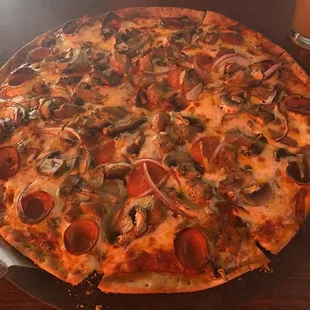 Ghost Molly no green peppers - thin crust