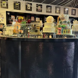 Customized cakes