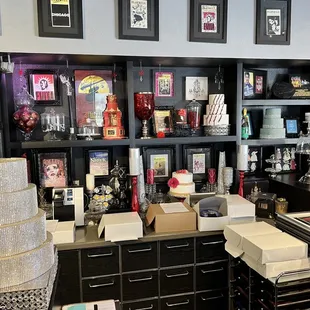 Gorgeous memorabilia and cakes!