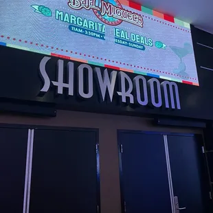 04/03/2024 Frankie Moreno