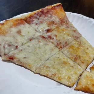 Cheese pizza