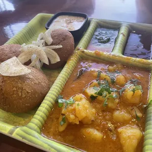 Kachori Aloo